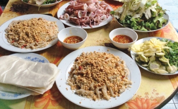 Nét ẩm thực đặc sắc của Quảng Nam-Đà Nẵng-Món cuốn