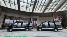 Thuê xe tại Đà Nẵng Limousine 9 chỗ 