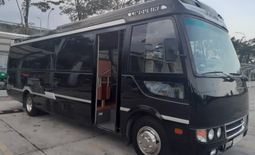 Cho thuê xe Fuso Dcar Limousine 17 chỗ tại Đà Nẵng Cho thuê xe Fuso Dcar Limousine 17 chỗ tại Đà Nẵng