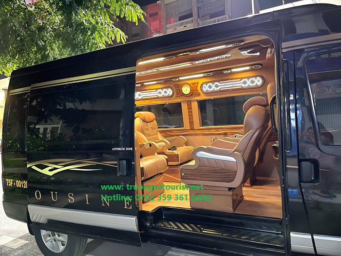 lich-xe-bus-dcar-limousine-9-cho-da-nang-hoi-an-(4)