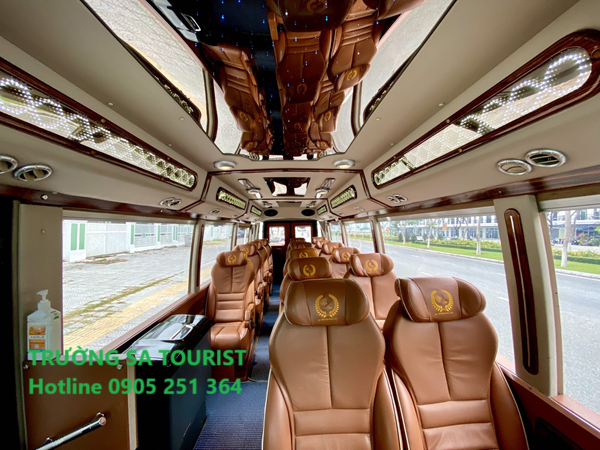 thue-xe-16-cho-tai-da-nang-limousine-(2)