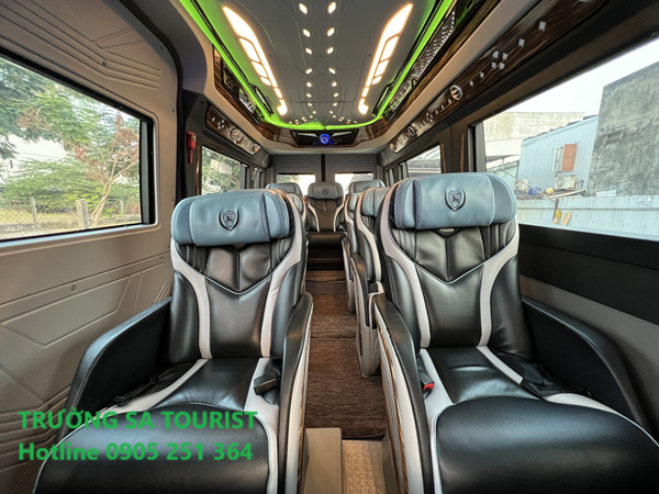 thue-xe-da-nang-limousine-9-cho-(3)