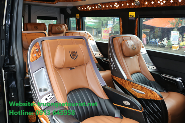 thue-xe-vip-limousine-9-cho-da-nang-quy-nhon-1-chieu-(2)